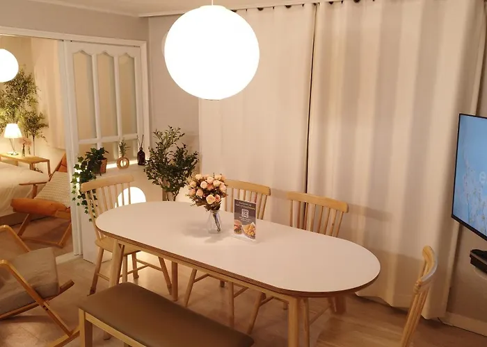Ewha Univ, Ahyeon 3rooms Apartamento *